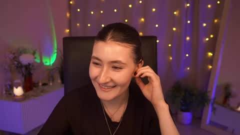  May  online show from 05-23-26, 05:45