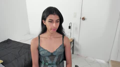 mazikeen_18 online show from 03-03-26, 01:39