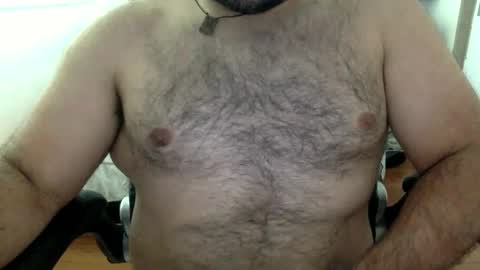 Snapshot of mbotve chatting on 09-26-25, 05:39 VzlaMan online show from 09-26-25, 05:39