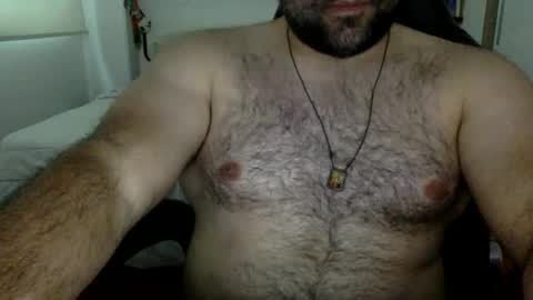 Snapshot of mbotve chatting on 10-01-25, 09:32 VzlaMan online show from 10-01-25, 09:32