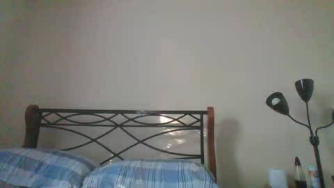 Snapshot of mbsupreme chatting on 04-23-26, 11:07 Mark online show from 04-23-26, 11:07