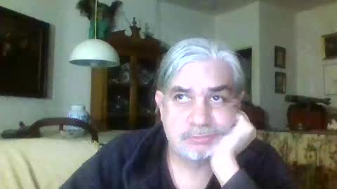 Manu online show from 12-27-24, 10:05