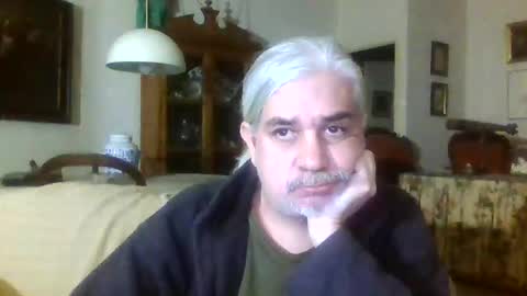 Manu online show from 12-28-24, 09:40