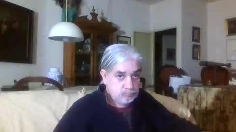 Manu online show from 12-31-24, 06:35