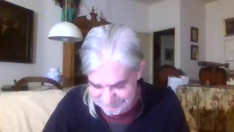 Manu online show from 12-31-24, 10:12