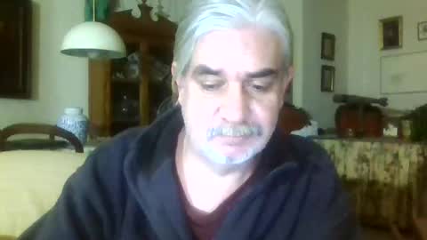 Manu online show from 01-29-25, 11:46