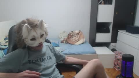 Bri online show from 04-25-26, 12:13