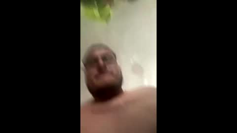 Snapshot of mckrns chatting on 03-29-26, 03:34 mckrns online show from 03-29-26, 03:34