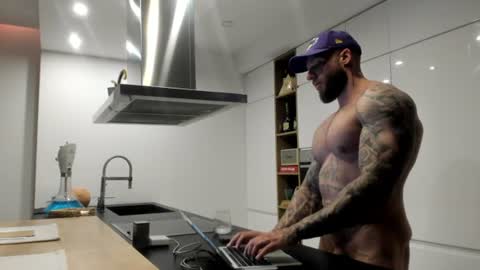 Alpha Male online show from 06-09-26, 05:24