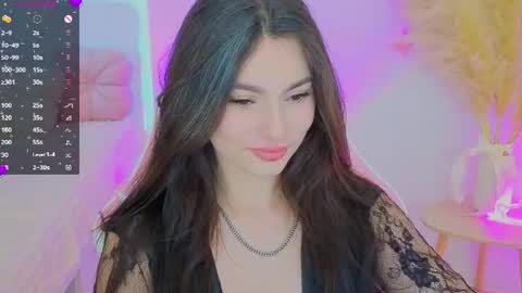 Snapshot of medina_andress chatting on 06-16-26, 05:37 Dina online show from 06-16-26, 05:37