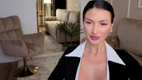 MedussaEyes online show from 02-08-26, 08:45