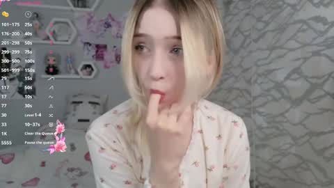 Megan  online show from 06-03-26, 01:14
