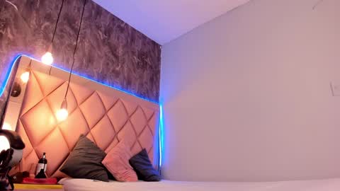 M E G A N online show from 02-27-25, 07:04