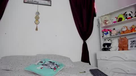 M E G A N online show from 10-09-25, 07:12