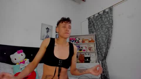 M E G A N online show from 11-11-25, 07:03