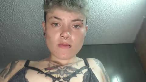 Megan and sophi online show from 03-28-26, 11:59