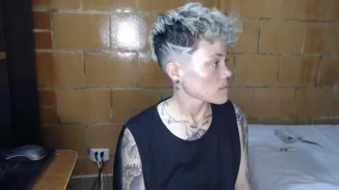 Megan and sophi online show from 04-09-26, 02:33