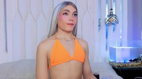 megan do santos online show from 04-06-26, 08:32