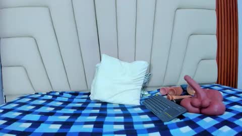 Snapshot of megan_hally chatting on 02-28-26, 03:13 Megan online show from 02-28-26, 03:13