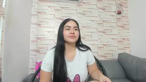 megan_jenner18_ online show from 07-12-26, 04:31