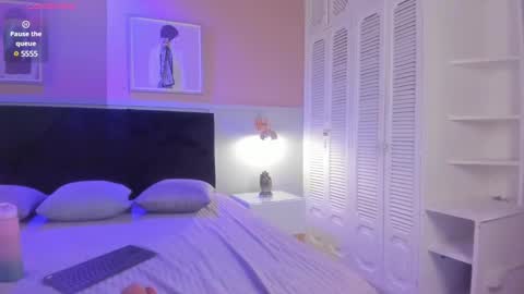 Snapshot of megan_west62 chatting on 01-17-25, 08:55 Jazmin online show from 01-17-25, 08:55