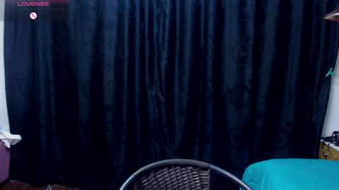 M E G A N   online show from 01-22-25, 09:43