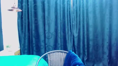 M E G A N   online show from 02-17-25, 07:31