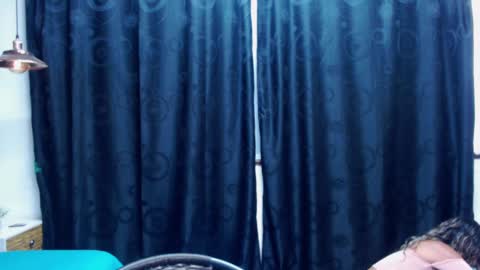 M E G A N   online show from 03-09-25, 08:21