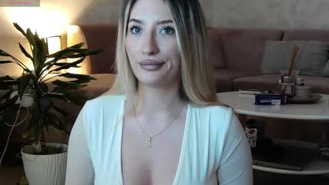 Megan online show from 05-20-26, 07:09