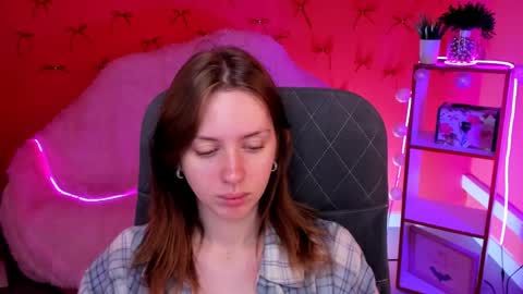Megan online show from 05-09-26, 05:23