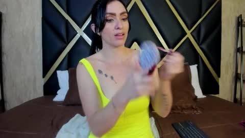 Megan Hofman online show from 11-15-25, 03:26