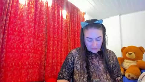 Snapshot of meganhotcurvy chatting on 07-09-26, 03:27 meganhotcurvy online show from 07-09-26, 03:27