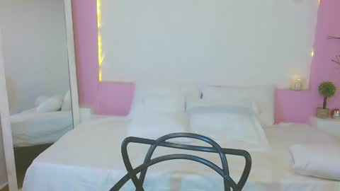 meganlust11 online show from 04-25-26, 02:03