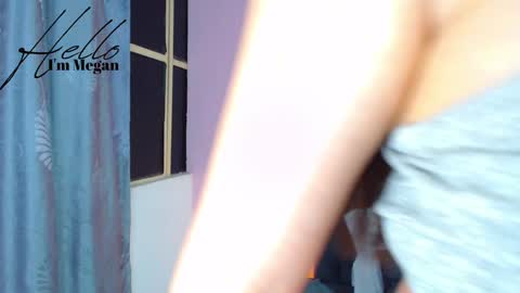 Snapshot of megann_abby chatting on 12-20-24, 04:20 Im Megan Please do not demand a show without first tiping Thank you online show from 12-20-24, 04:20