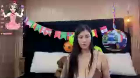 Snapshot of megann_boobs chatting on 06-22-26, 02:14 Megan online show from 06-22-26, 02:14
