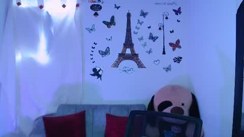 meganvg_ online show from 07-30-26, 04:39