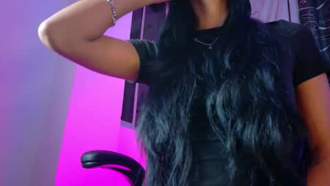 meggan online show from 01-11-26, 03:44