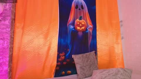 megganfoxy online show from 10-13-25, 07:47