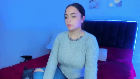 Snapshot of meily_oficial chatting on 04-27-26, 06:00 IG soymeily oficial online show from 04-27-26, 06:00