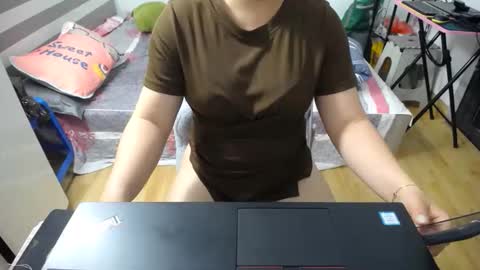 meimei_888 online show from 05-27-26, 02:52