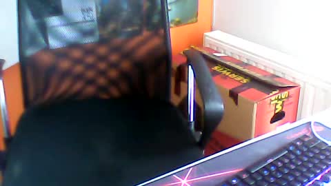 Snapshot of meks5544 chatting on 07-08-26, 04:44 meks5544 online show from 07-08-26, 04:44
