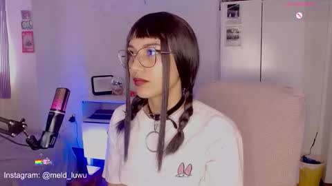 Snapshot of mel_dahlia chatting on 01-07-26, 06:10 Melissa - - Please help me to reach 100 thumbs up online show from 01-07-26, 06:10