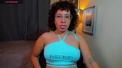Snapshot of melaniacosta chatting on 05-22-26, 10:04 melani online show from 05-22-26, 10:04