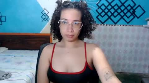 Snapshot of melaniacosta chatting on 07-16-26, 10:05 melani online show from 07-16-26, 10:05