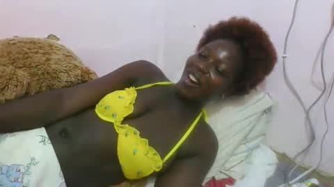 melanie_bae1 online show from 05-14-26, 07:26