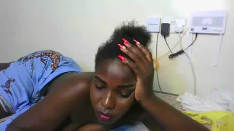 melanie_bae1 online show from 06-04-26, 12:22