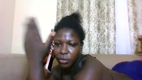 melanie_bae1 online show from 07-16-26, 05:24