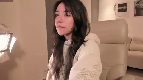Melanie online show from 07-07-26, 01:52