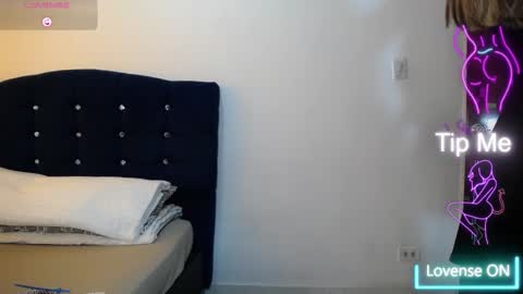 Melanie Parker online show from 02-18-26, 02:13