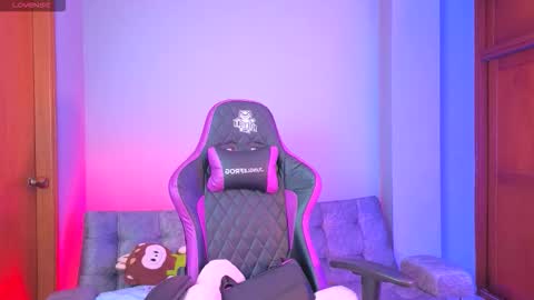 melanimorgan1 online show from 03-19-26, 05:00